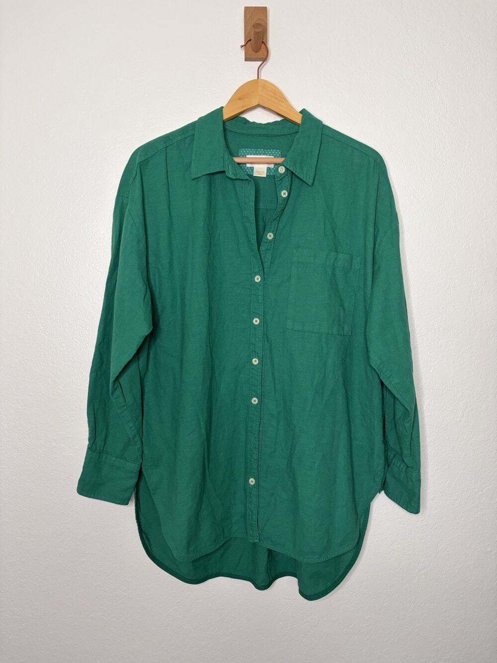 Anthropologie Maeve Button Up Oversized Shirt in Green Size Medium Casual